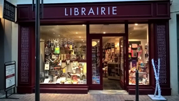 Vous souhaitez offrir un livre pour les Fêtes? Bonne idée!! Alors, quelques informations utiles!